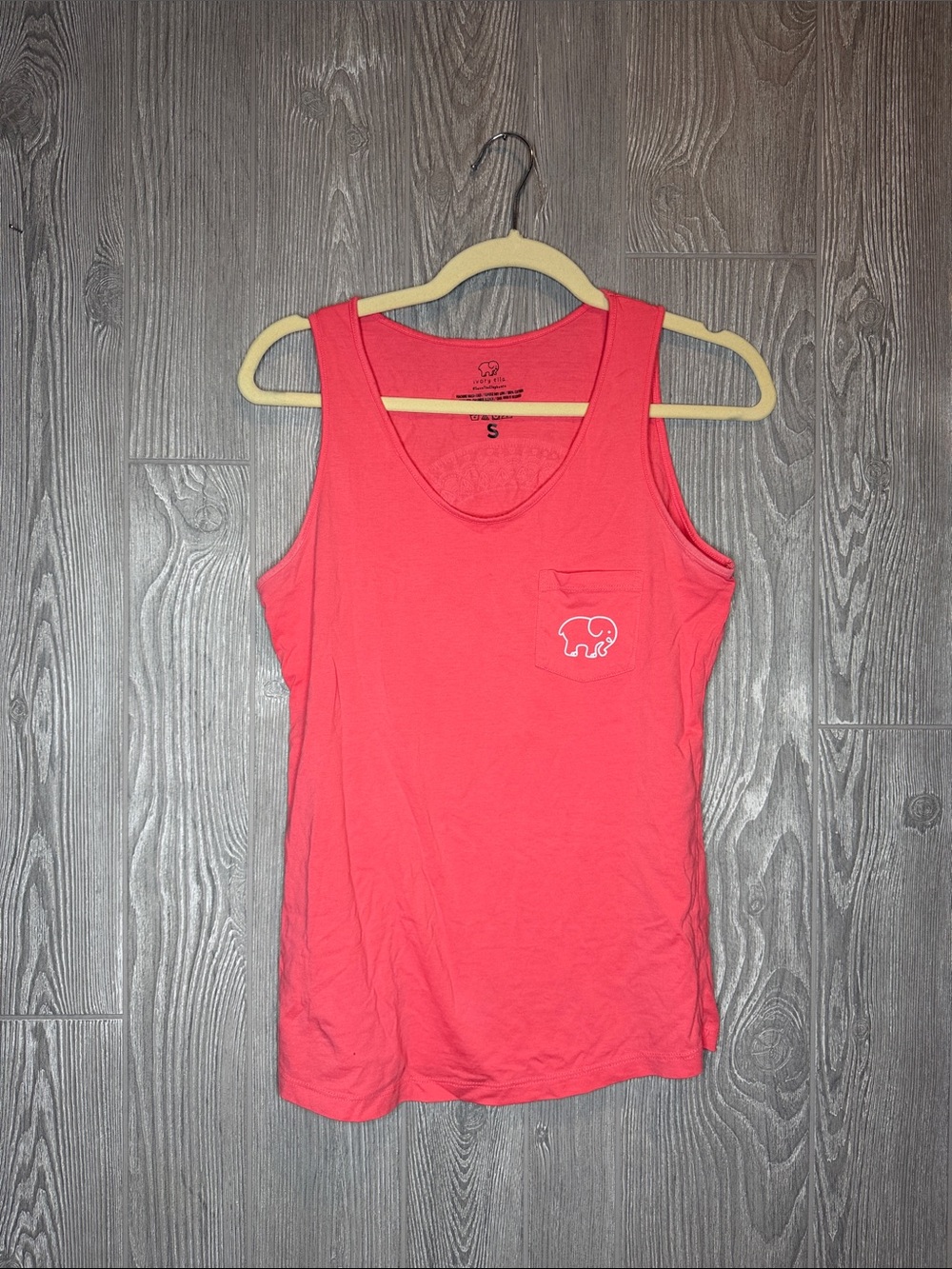ivory ella Coral Sleeveless Pocket Tank
